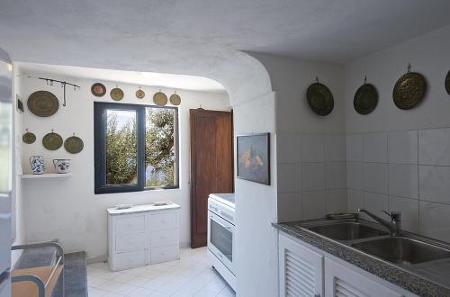 Praiano Villa Sleeps 8 Air Con Wifi