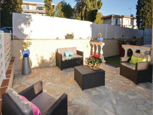 One-bedroom Holiday Home In Antibes
