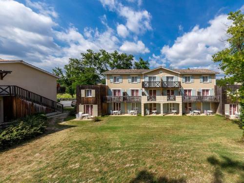 Apartment Domaine Du Golf D'albret.6
