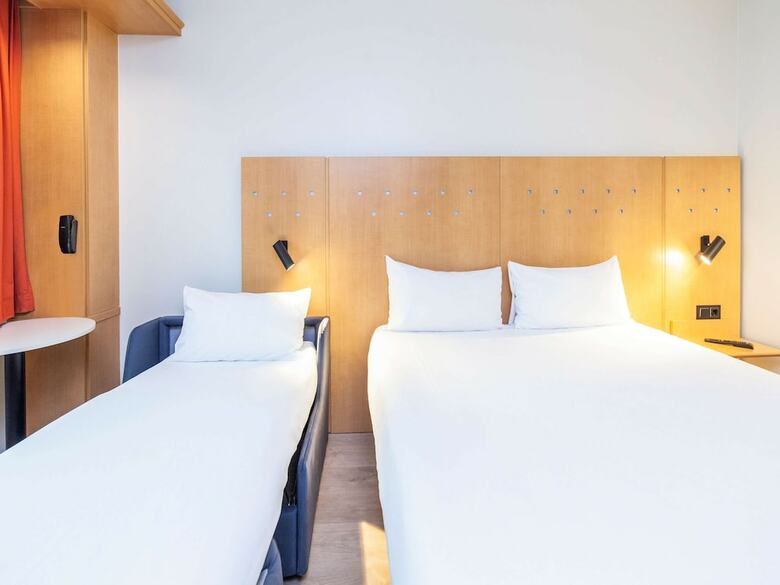 Hotel Alcal� De Henares