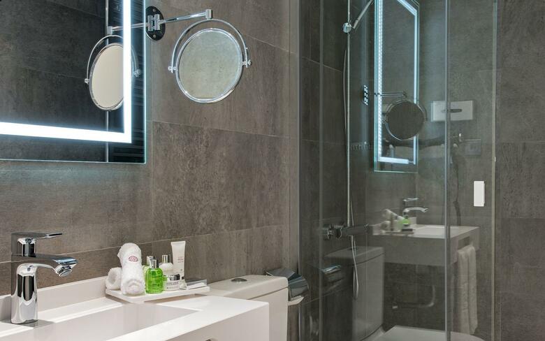 Hotel NH Collection Madrid Col�n