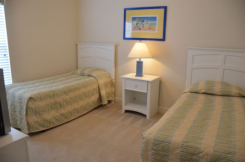 Hotel Lucaya Village Resort