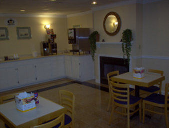 Hotel *super 8 Motel Atlanta Northeast*