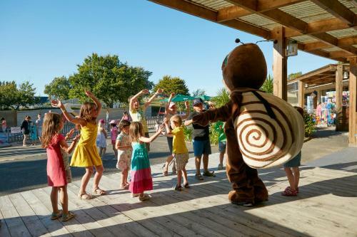 Camping Sunissim De L'eve By Locatour