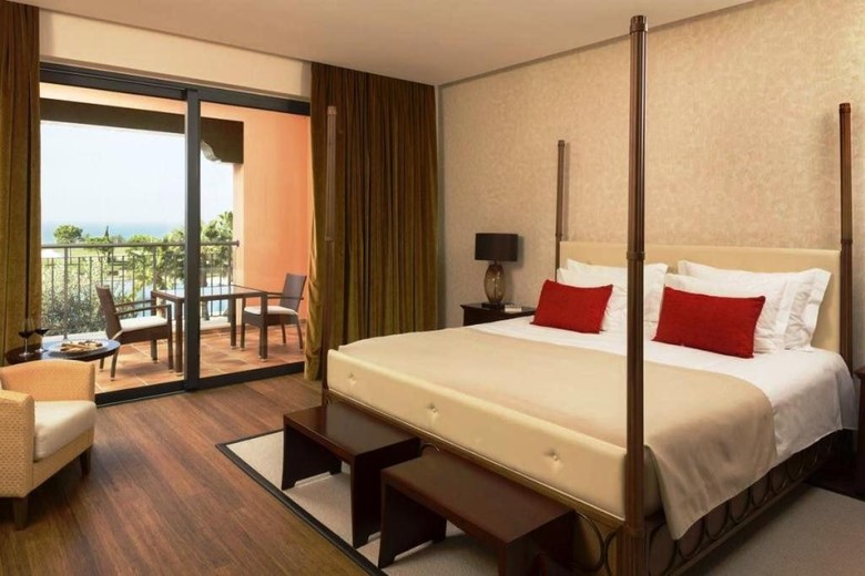 Hotel Cascade Wellness And Lifestyle Resort