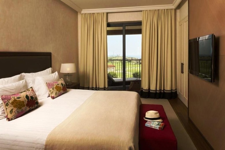 Hotel Cascade Wellness And Lifestyle Resort