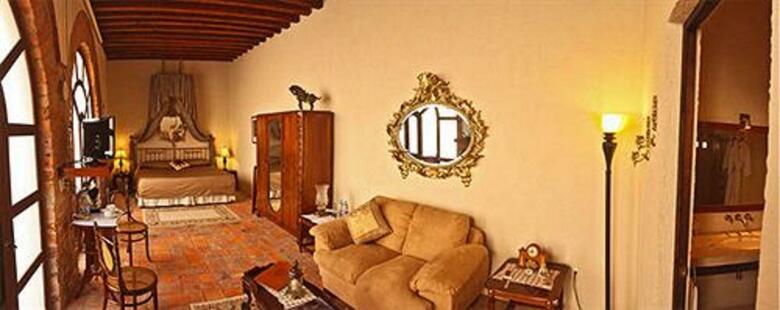 Hacienda Sepulveda Hotel And Spa