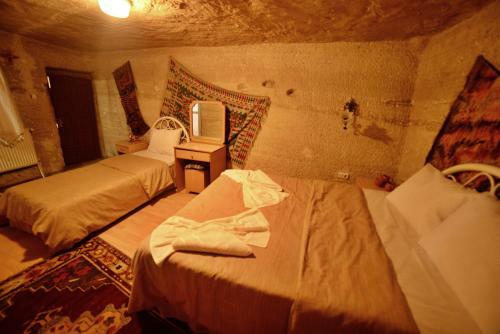 Bed & Breakfast Cave Seasons Deluxe Hotel