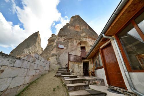 Bed & Breakfast Cave Seasons Deluxe Hotel