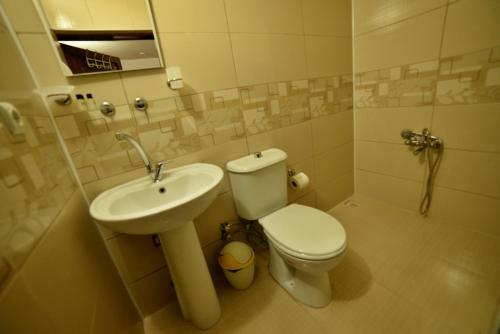 Bed & Breakfast Cave Seasons Deluxe Hotel