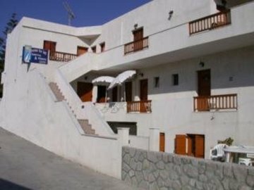 Hotel George And Christos