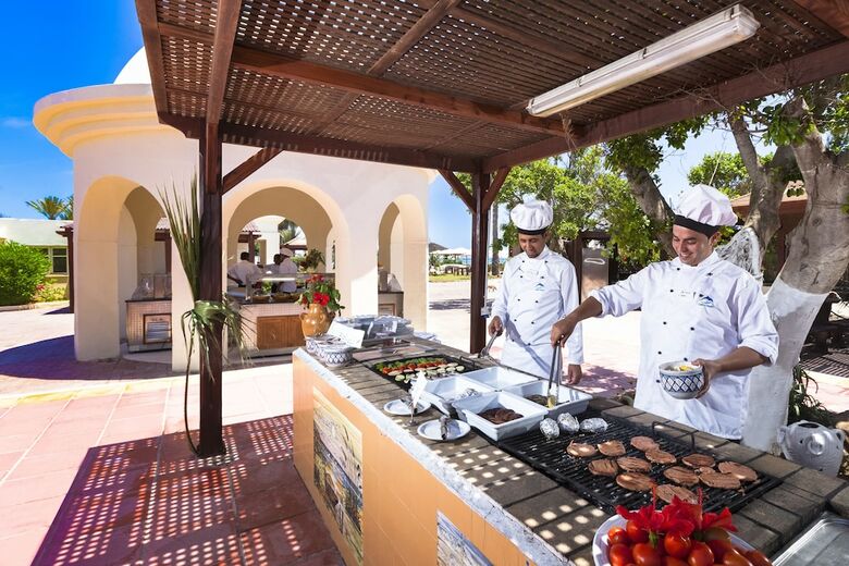 Hotel Calimera Delfino Beach Resort & Spa