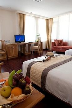 Romance Hotel Hue