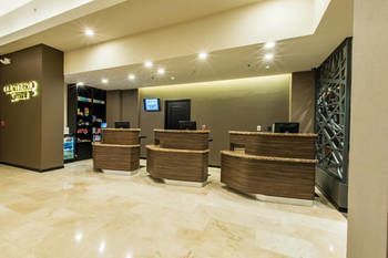 Hotel Courtyard By Marriott San Luis Potosi
