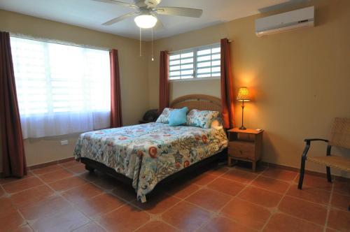 Hostal Isla Hermosa Guesthouse