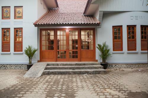 Hostal Reddoorz Plus Near Pasundan University