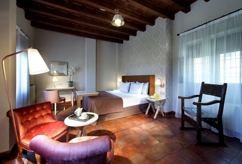 Hotel Exe Casa de Los Linajes