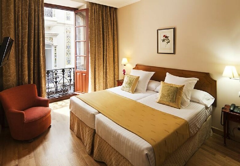 Hotel Husa Las Casas de Los Mercaderes