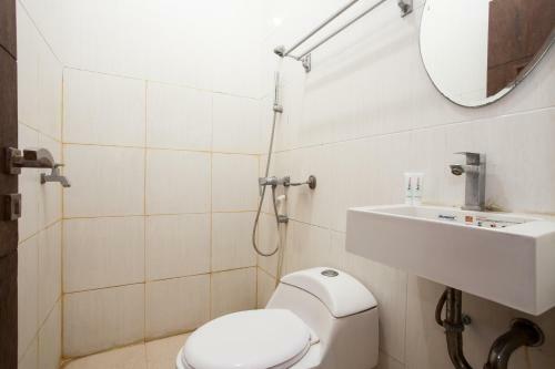 Hostal Reddoorz Plus Near Marvell City