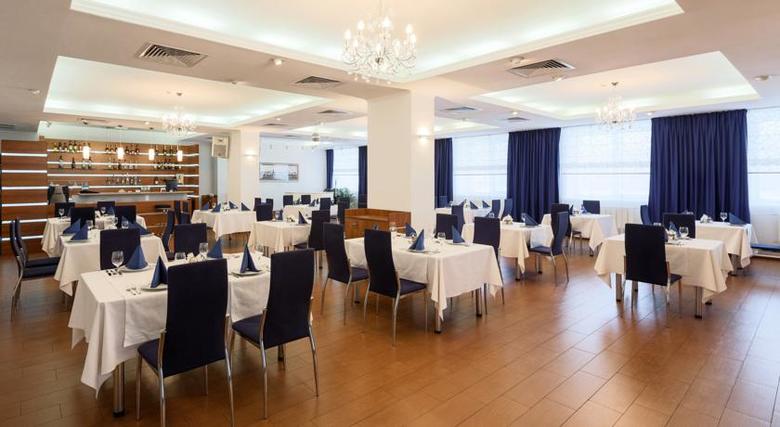 Hotel Novinka