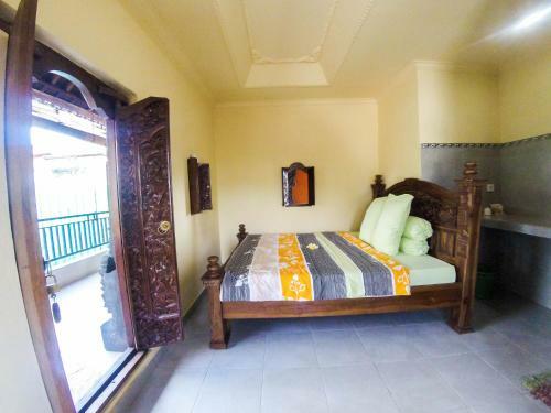 Hostal Shiva House