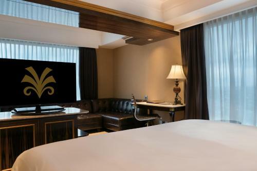 Myko Hotel & Convention Center Makassar