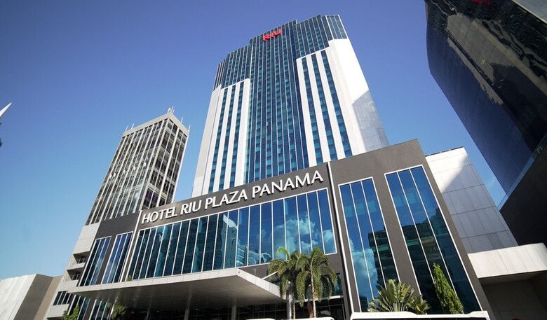 Hotel Riu Plaza Panama