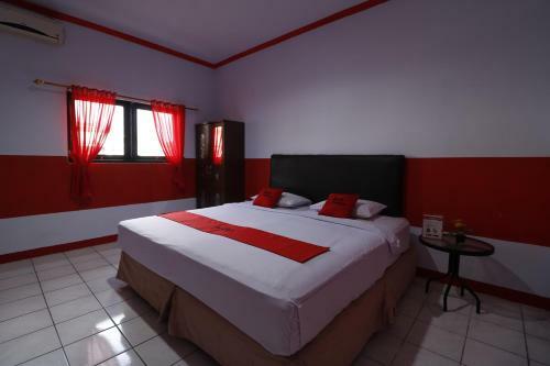 Hostal Reddoorz Plus @ Samratulangi Manado