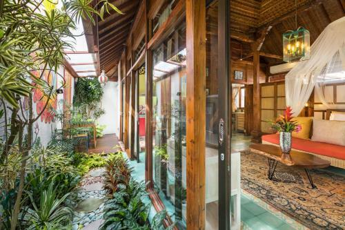 Villa Kampung Lestari