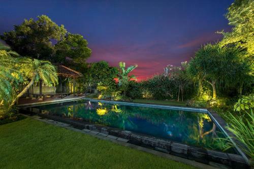 Villa Kampung Lestari