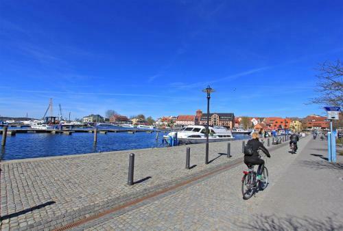 Apartamento Ferienwohnungen Waren See 9230