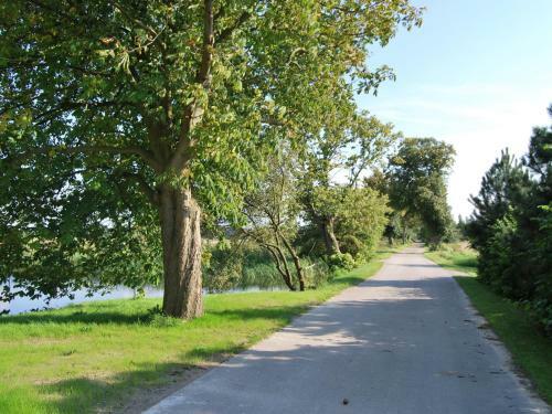 Landhaus Mit S�dterrasse Am Teich