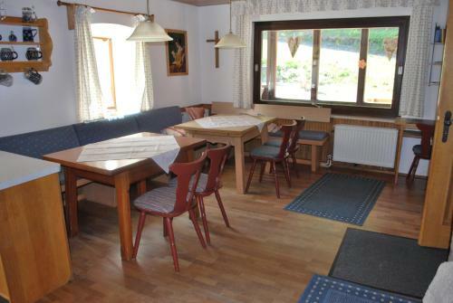 Ferienhaus "lisa�s H�usl"