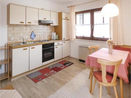 Two-bedroom Apartment In Neuschonau