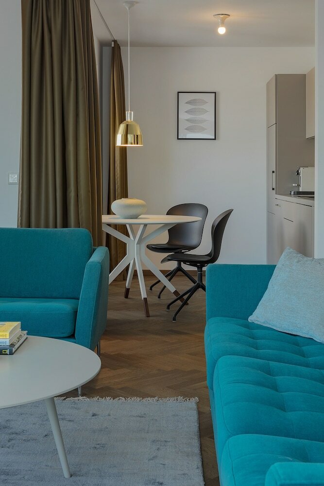Dd Suites Serviced Apartments