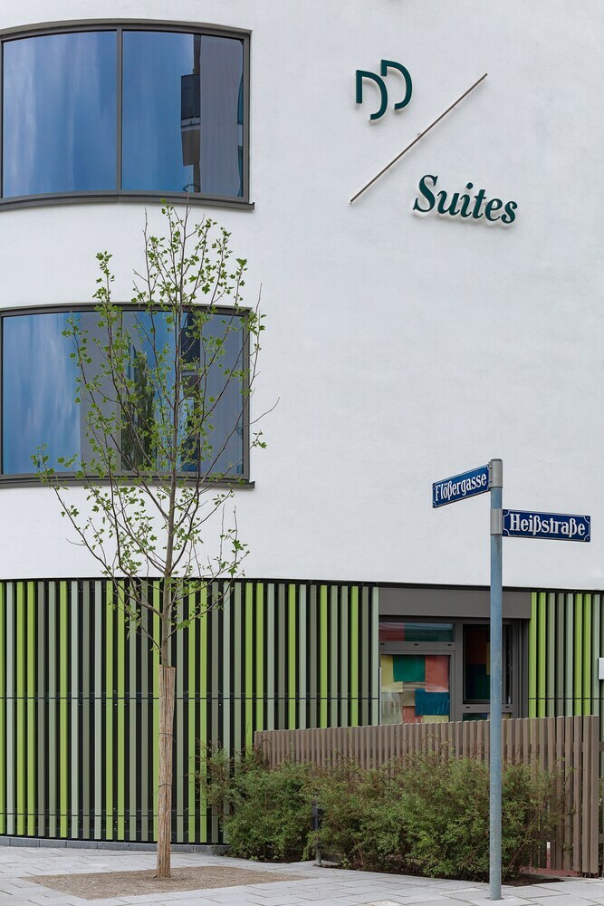 Dd Suites Serviced Apartments