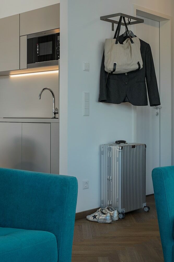 Dd Suites Serviced Apartments