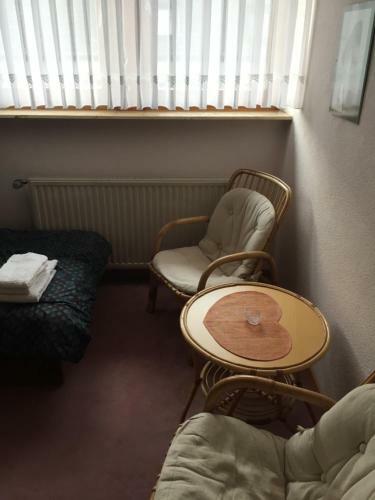 Six Single Rooms - Messe Nord