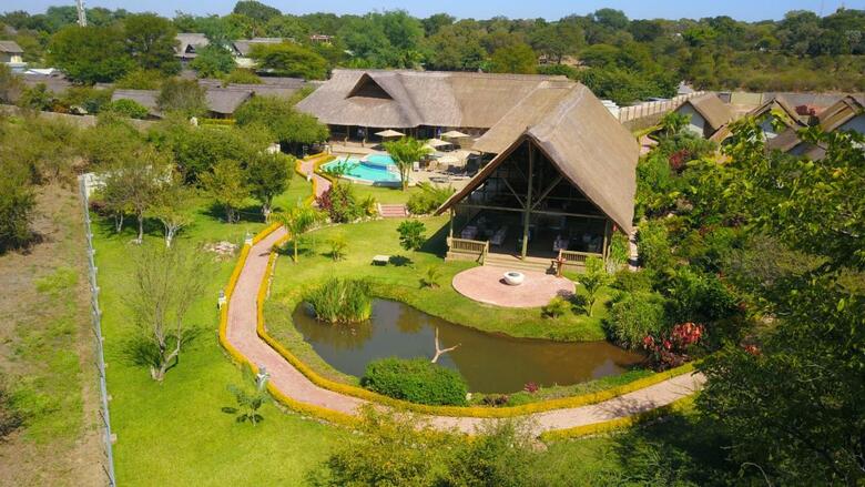 Lodge Shearwater's Explorers Village