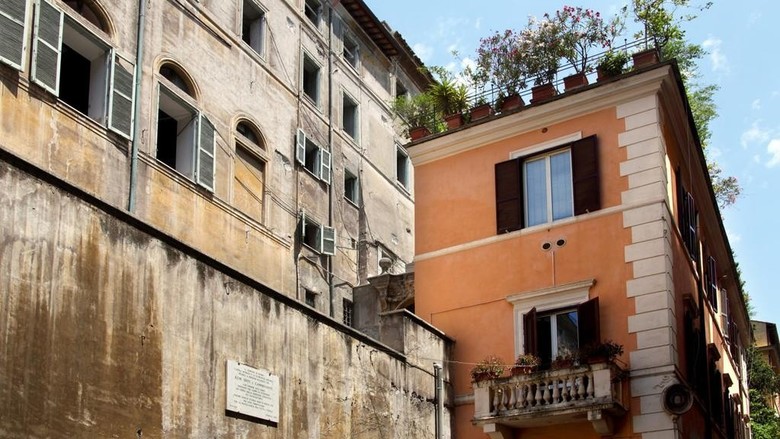 Hotel De Monti