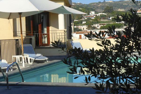 Hotel Villa Meligunis