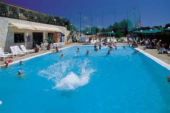 Hotel Villaggio Turistico Defensola