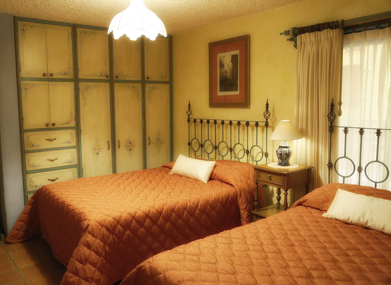 Hotel El Meson De Los Poetas