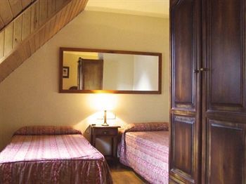 Hotel Eth Pomer 2
