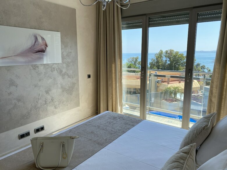 Nexus Benalmadena Suites & Apartments