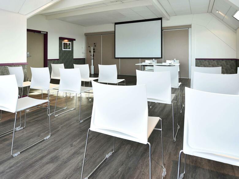 Hotel Ibis Beaune La Ferme Aux Vins