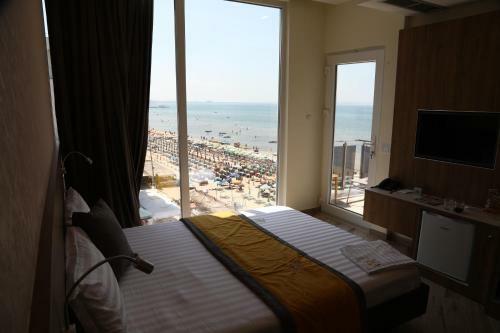 Vila One Beach Hotel