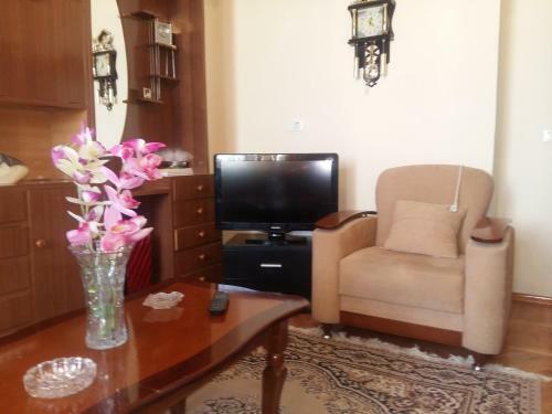 Apartment In The Center Of Korca