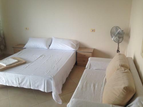 Bed & Breakfast Vila Rahmi & Veli Dervishaj