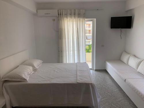 Veliu Apartments